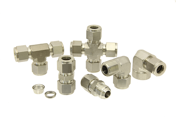 Photo of six Titan Stainless Steel Fittings containing Ferrules